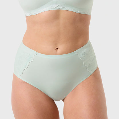 Smooth Lace High-Waisted Retro Bikini