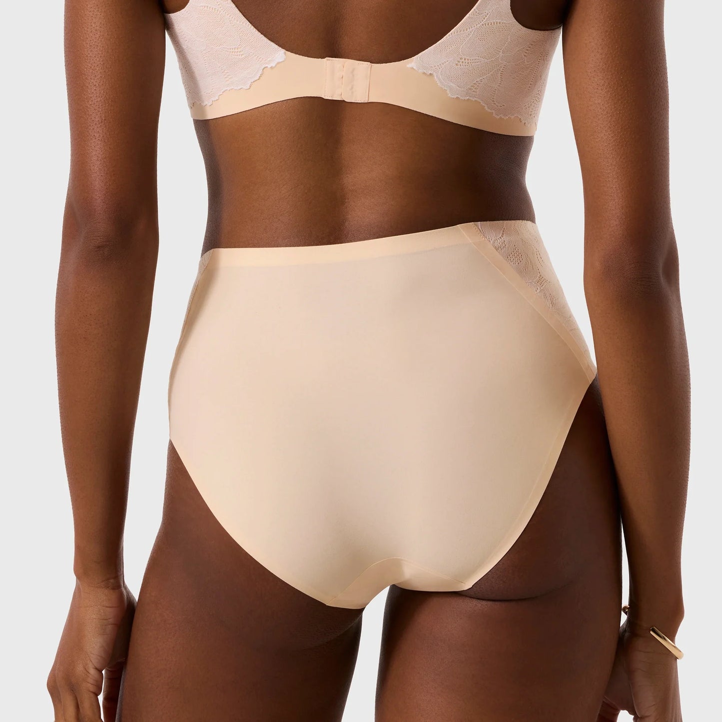 Smooth Lace High-Waisted Retro Bikini