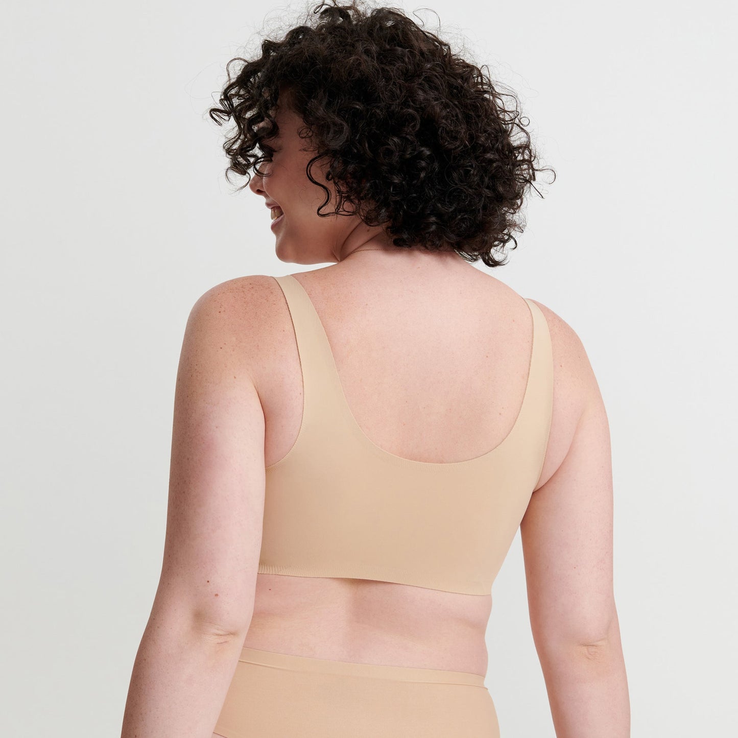 Bobbie Scoop Bra